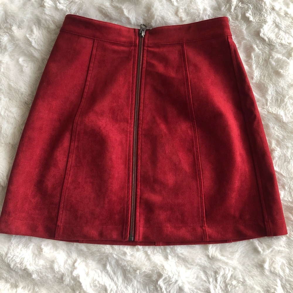 Wilfred free red suede skirt